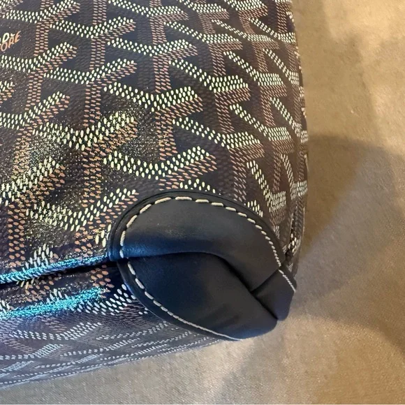 Goyard Blue Chevron Print Saint Louis Tote - Picture 7 of 13